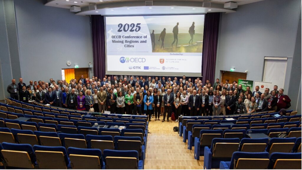 OECD 2025.